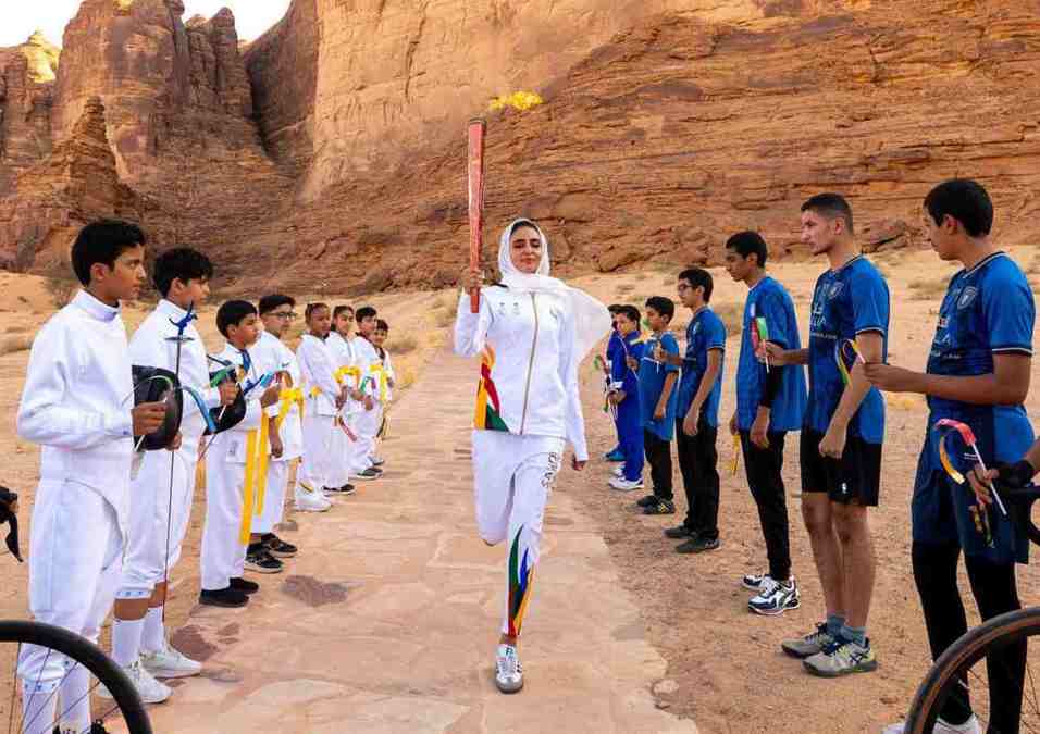 العلا تستقبل شعلة دورة الألعاب السعودية