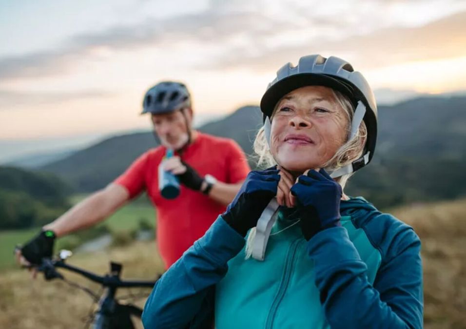 Old couple exercising