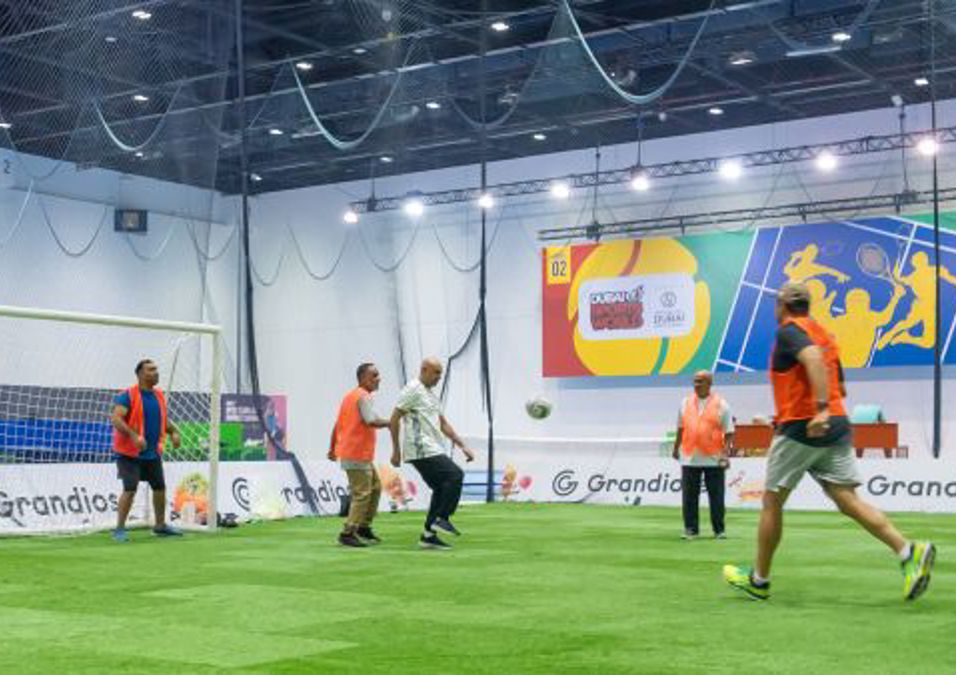 دبي الرياضي ينظم برنامجاً للكبار