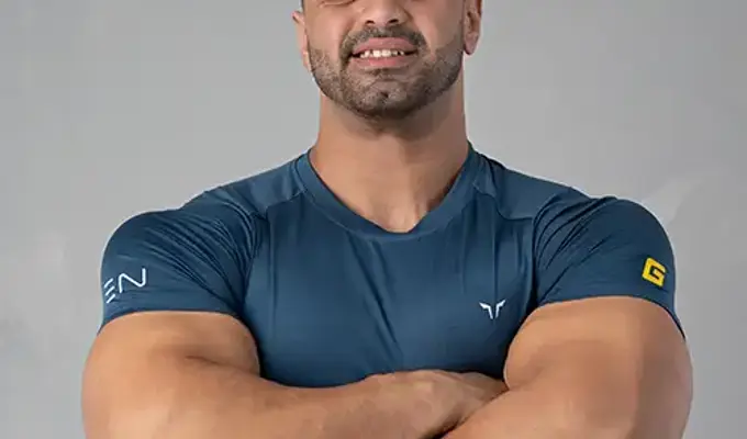 Copy Of 1360 Mahmoud Kamel Mirdif 500X500