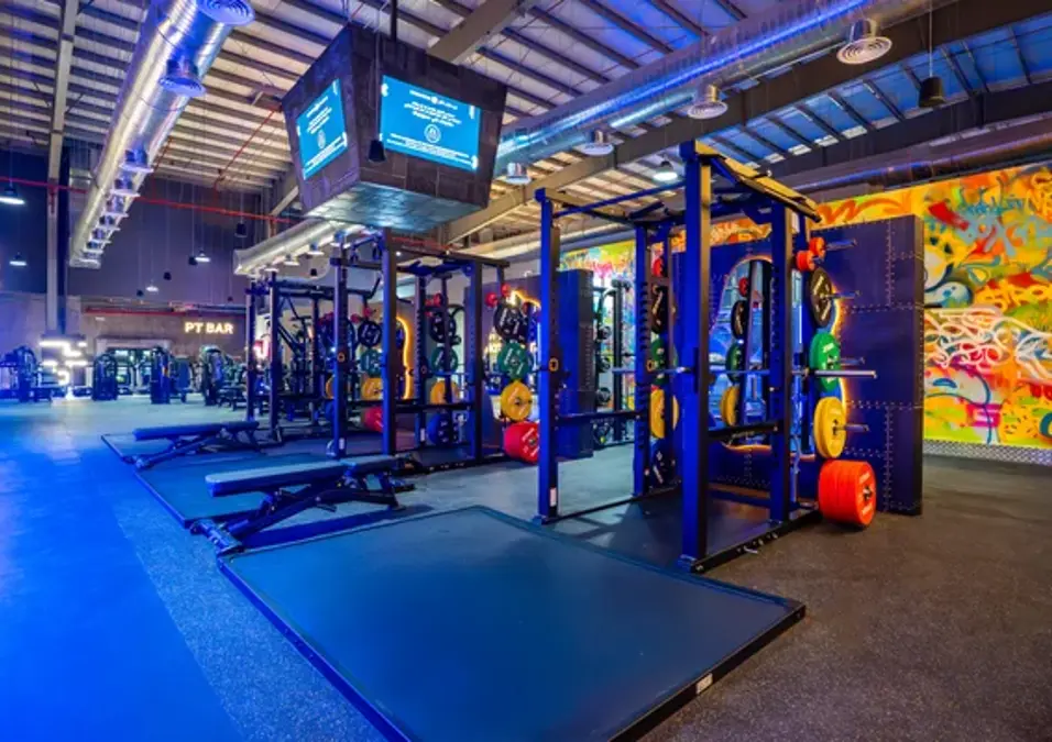 Gymnation Deem Plaza Men's Gym Lifting Zone