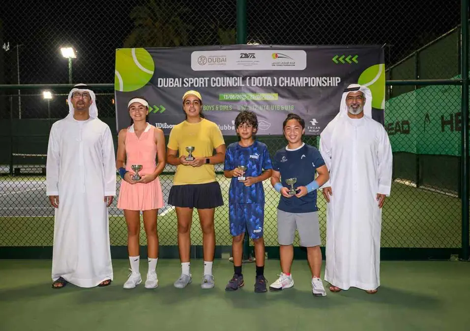 دبي تنهي بطولة التنس المفتوحة للأكاديميات