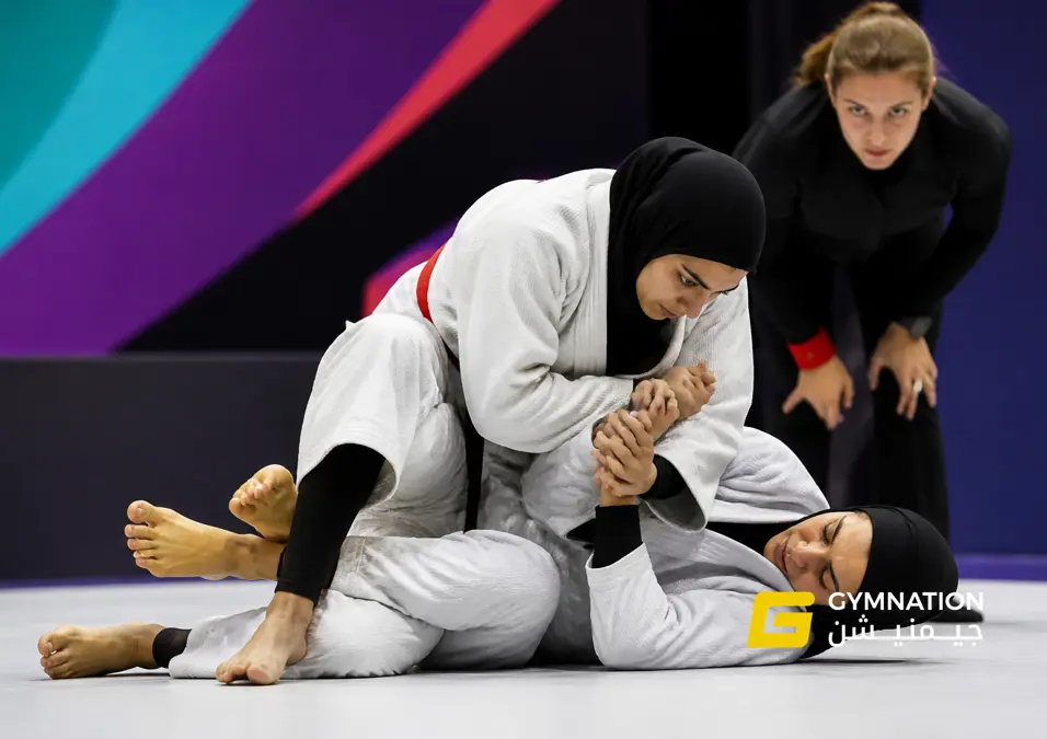 الإمارات تتصدّر عالم الجوجيتسو