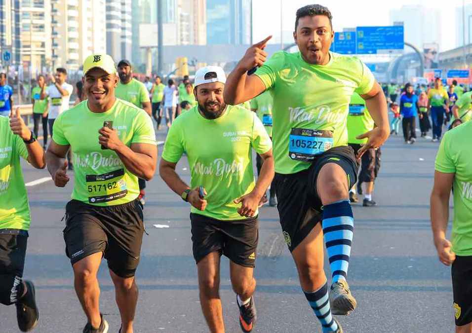 People running