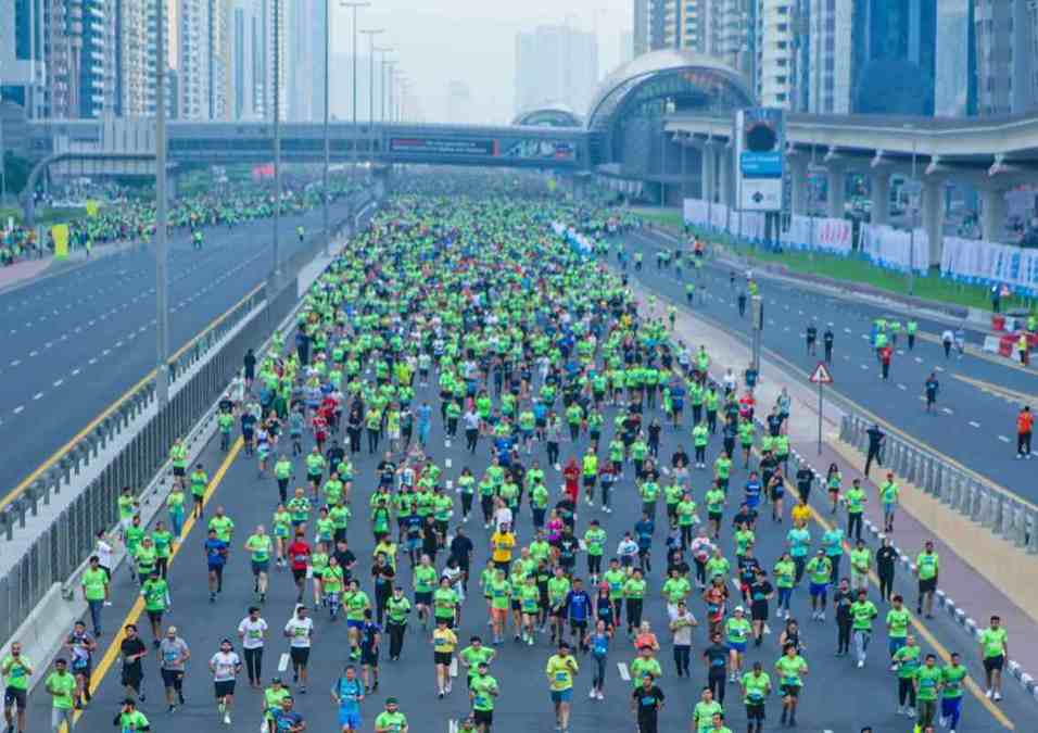 People running