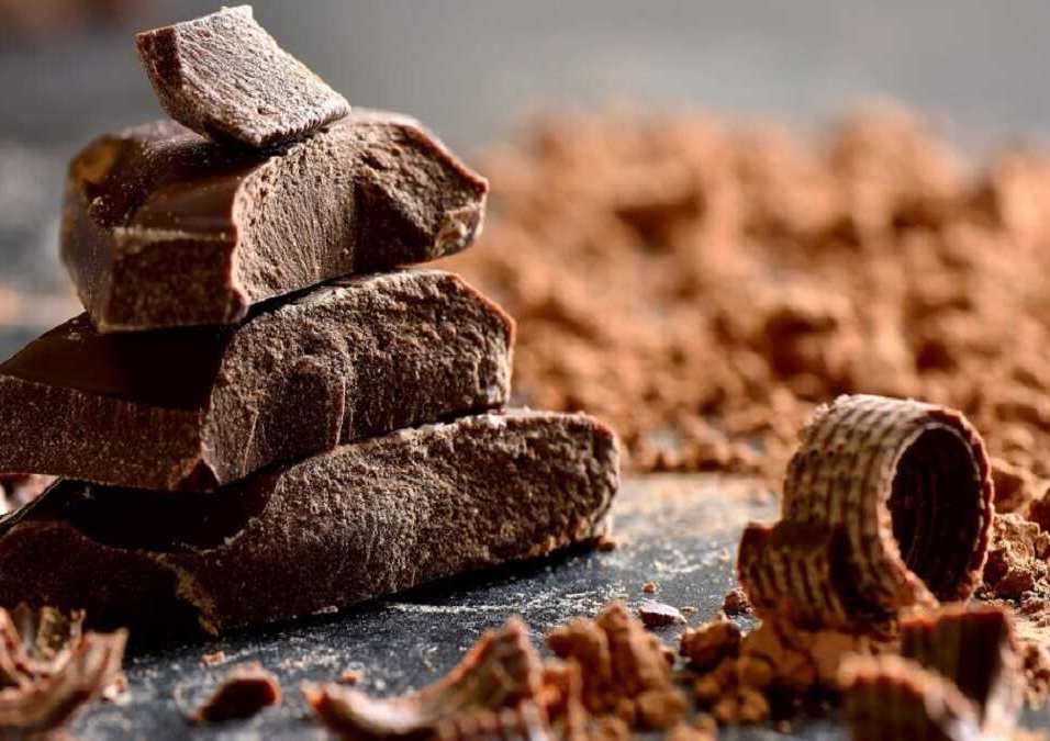 الشوكولاتة الداكنة بين الطعم اللذيذ والفوائد الصحية