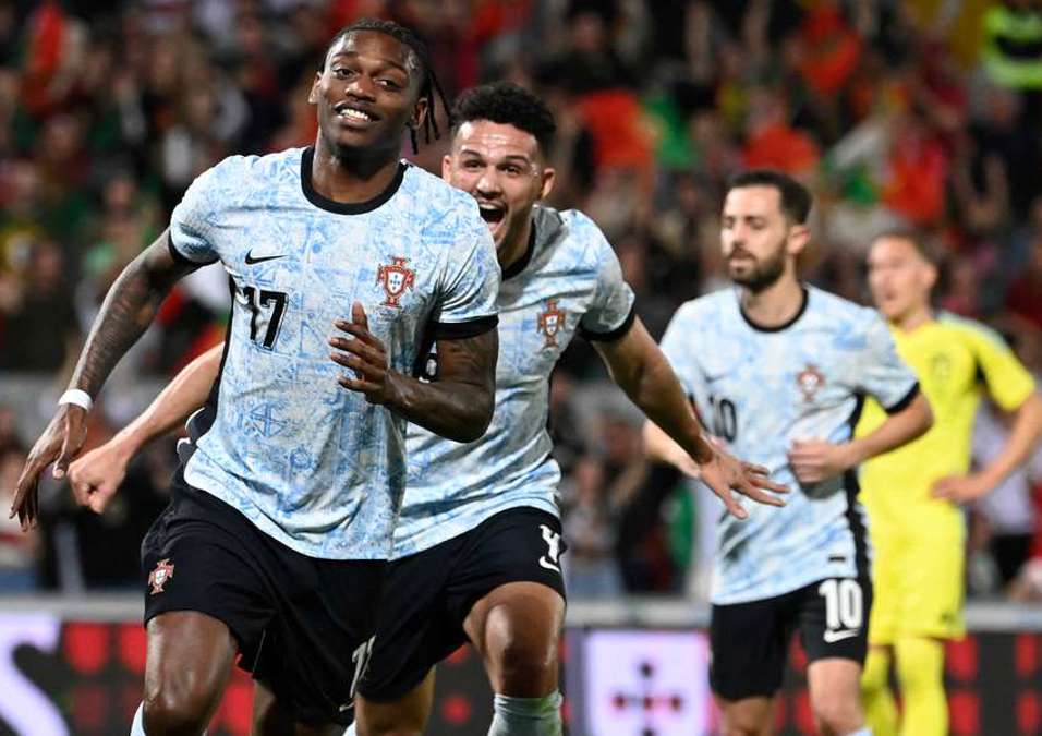 Portugal Dominates Sweden