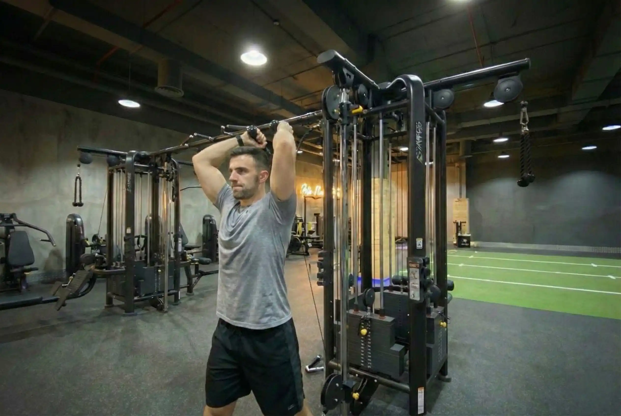 Cable Overhead Triceps Extension (Rope Attachment)