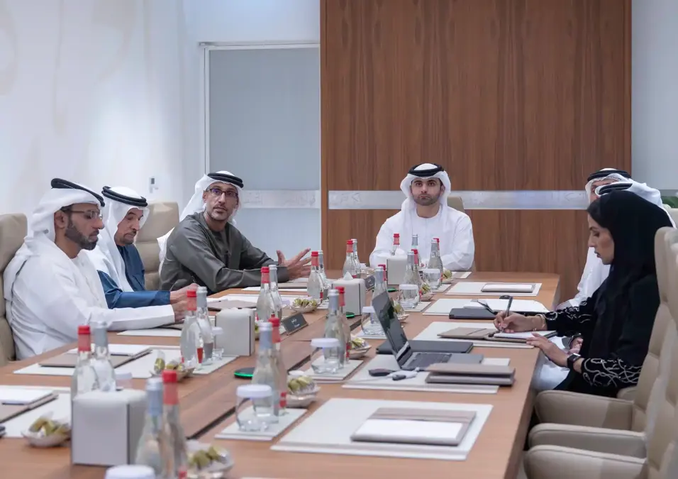 منصور بن محمد القمة العالمية للرياضة» إضافة استراتيجية من دبي إلى العالم