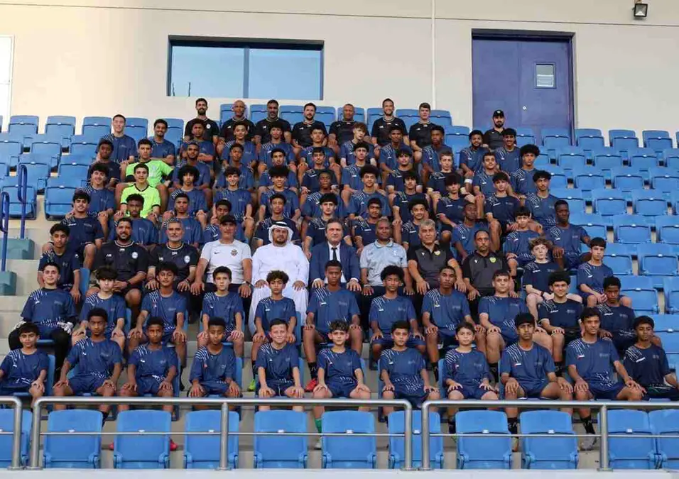 تأهيل مواهب كرة القدم في دبي نحو الاحتراف