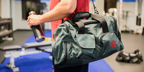 5 essentials you need to have in your gym bag GymNation Blog