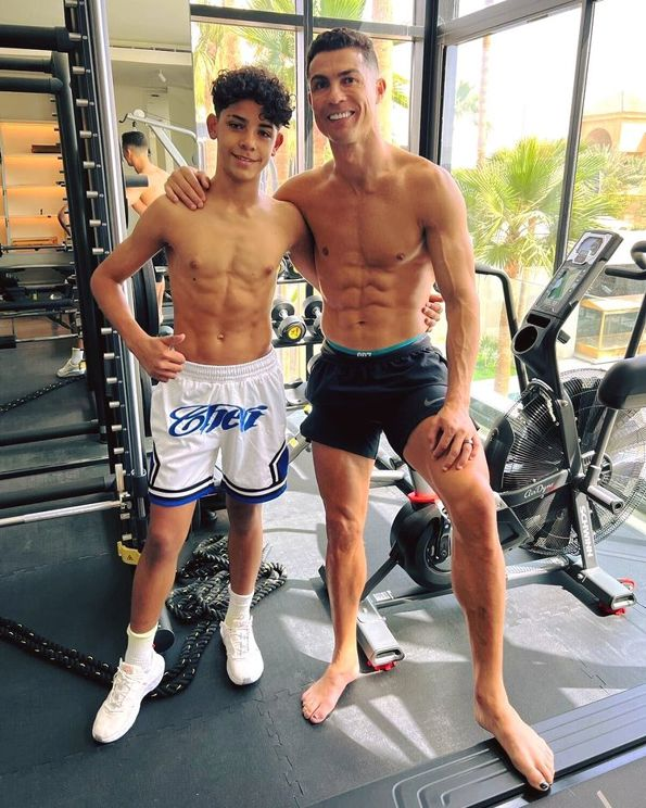 Cristiano Ronaldo hits the gym with his son
