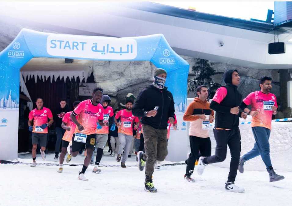 سباق دبي الثلجي للجري تجربة رياضية عالمية وسط الثلوج