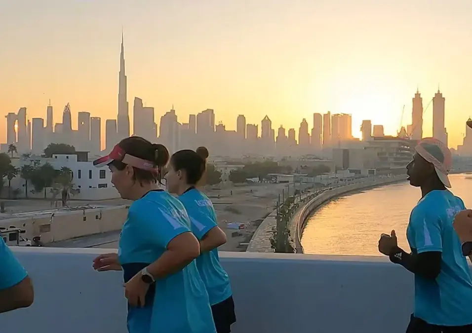 سباق Burj2burj في دبي تجربة جري أيقونية بين المعالم والجوائز