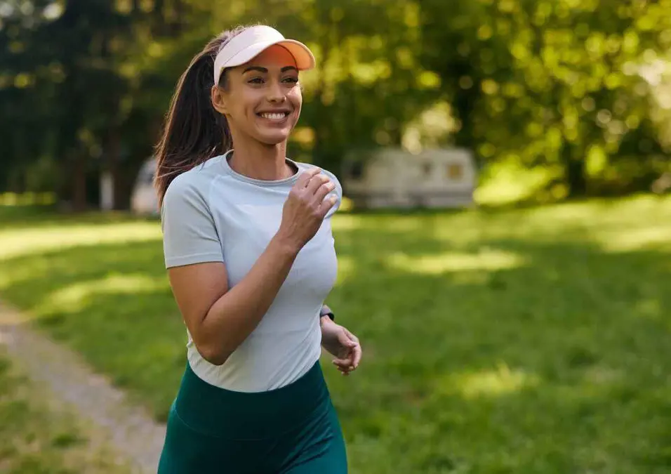 فوائد المشي وأنواعه ونصائح لتحسين ممارسته (1)